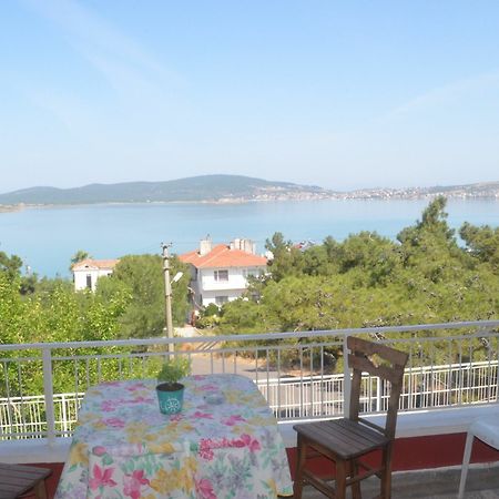 Tunc Hotel Ayvalik Exterior photo